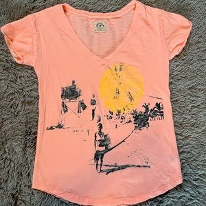 American Eagle beach scene vintage tee